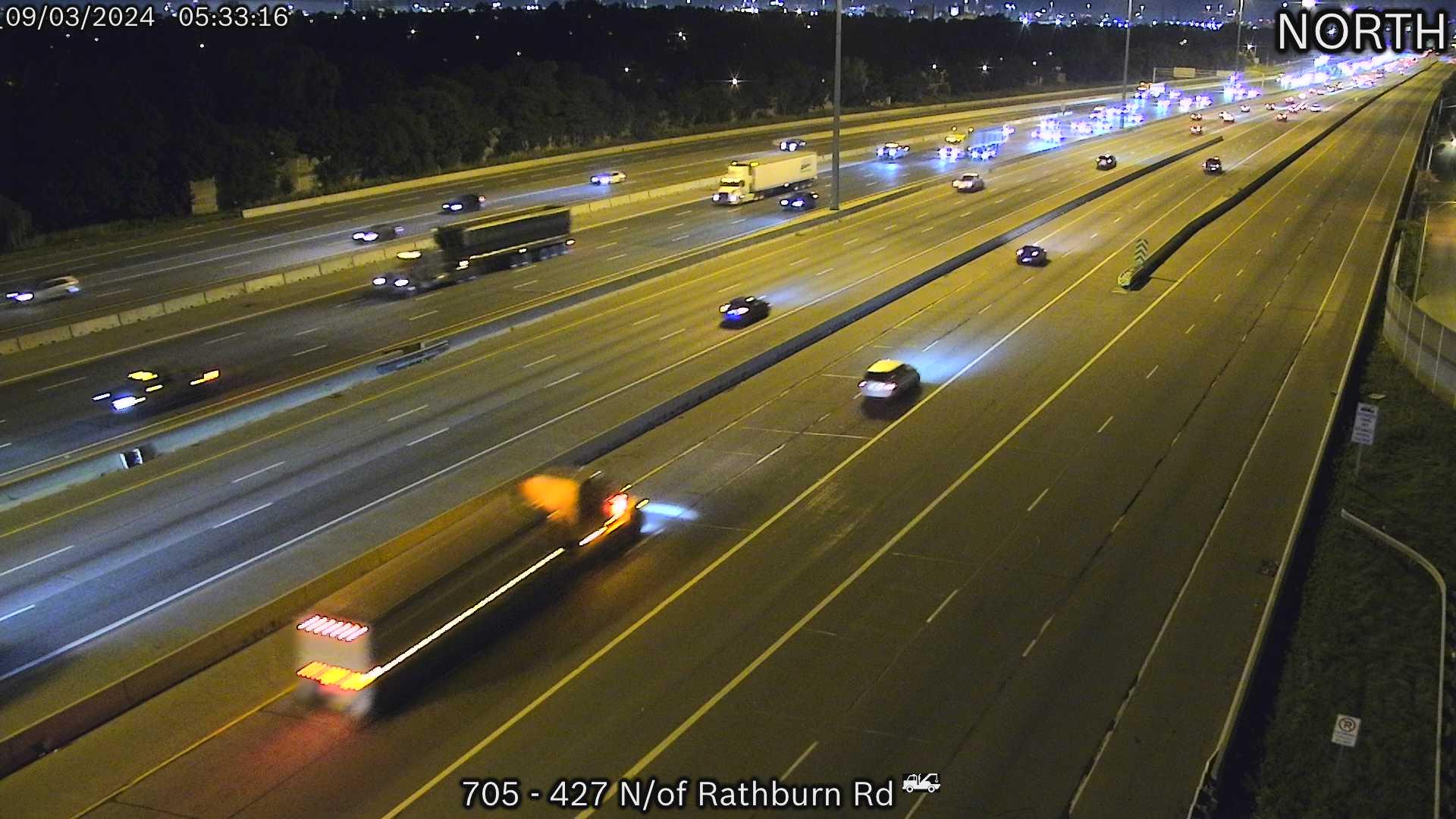 Traffic Cam Etobicoke: Highway 427 north of Rathburn Road