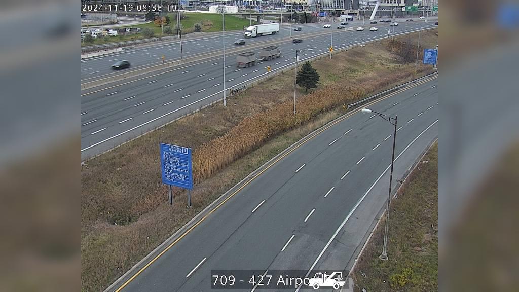 Traffic Cam Etobicoke: Highway 427 near Airport Road