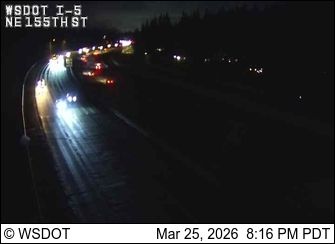 Traffic Cam Shoreline: I-5 at MP 175.1: NE 155th St