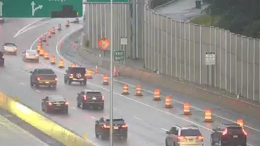 Traffic Cam Port Chester › North: I-95 Just Before the Connecticut State Line