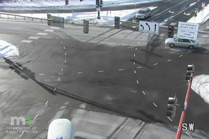 Traffic Cam Brooklyn Park: MN 252: T.H.252 NB @ Brookdale Dr