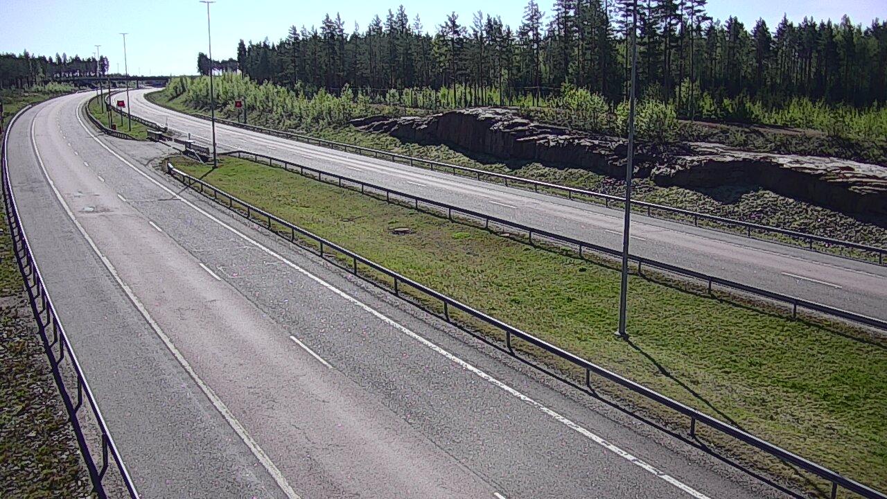 Traffic Cam Virolahti: Tie - Vaalimaan tunneli, suuaukko itä - null