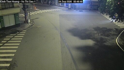 Traffic Cam Tan Dinh Ward