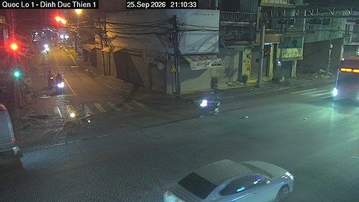 Traffic Cam Thi tran Tan Tuc
