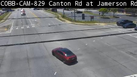 Traffic Cam Noonday: 111785--2