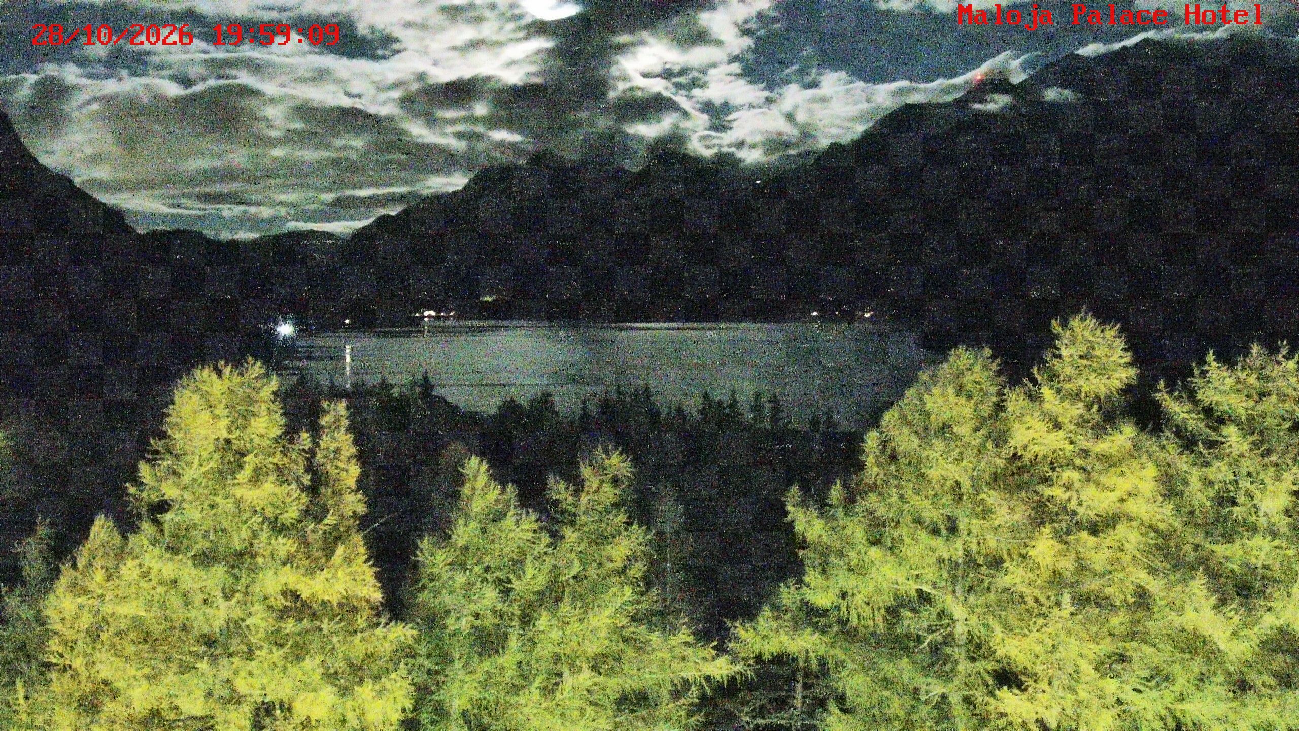Bregaglia › Nordosten: Lake Sils - Piz Corvatsch