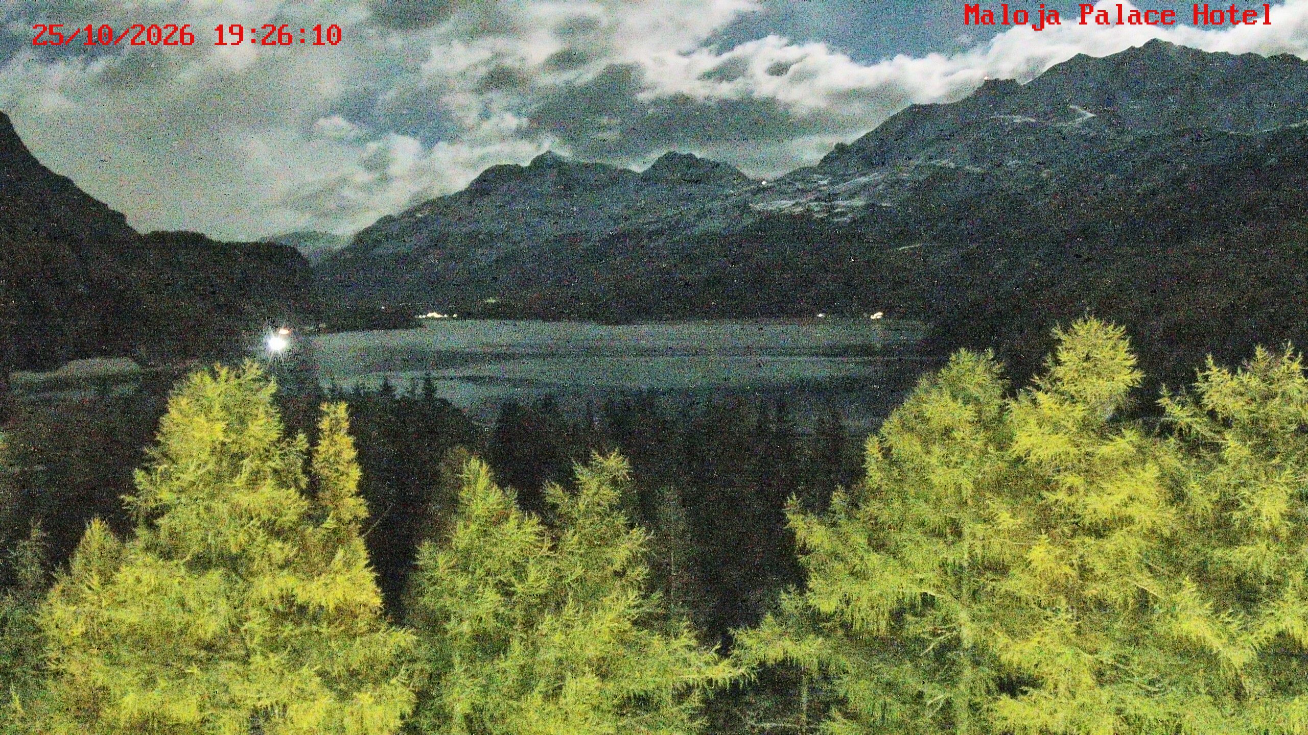 Bregaglia › Nordosten: Lake Sils - Piz Corvatsch