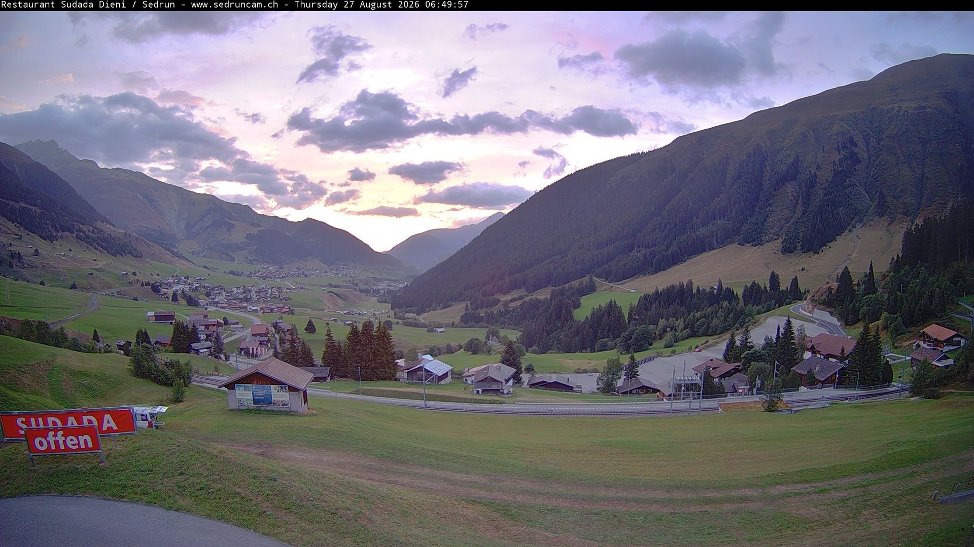 Traffic Cam Tujetsch: Dieni - Ruèras - Campadi Rein - Sedrun - Valtgeva - Piz Muraun