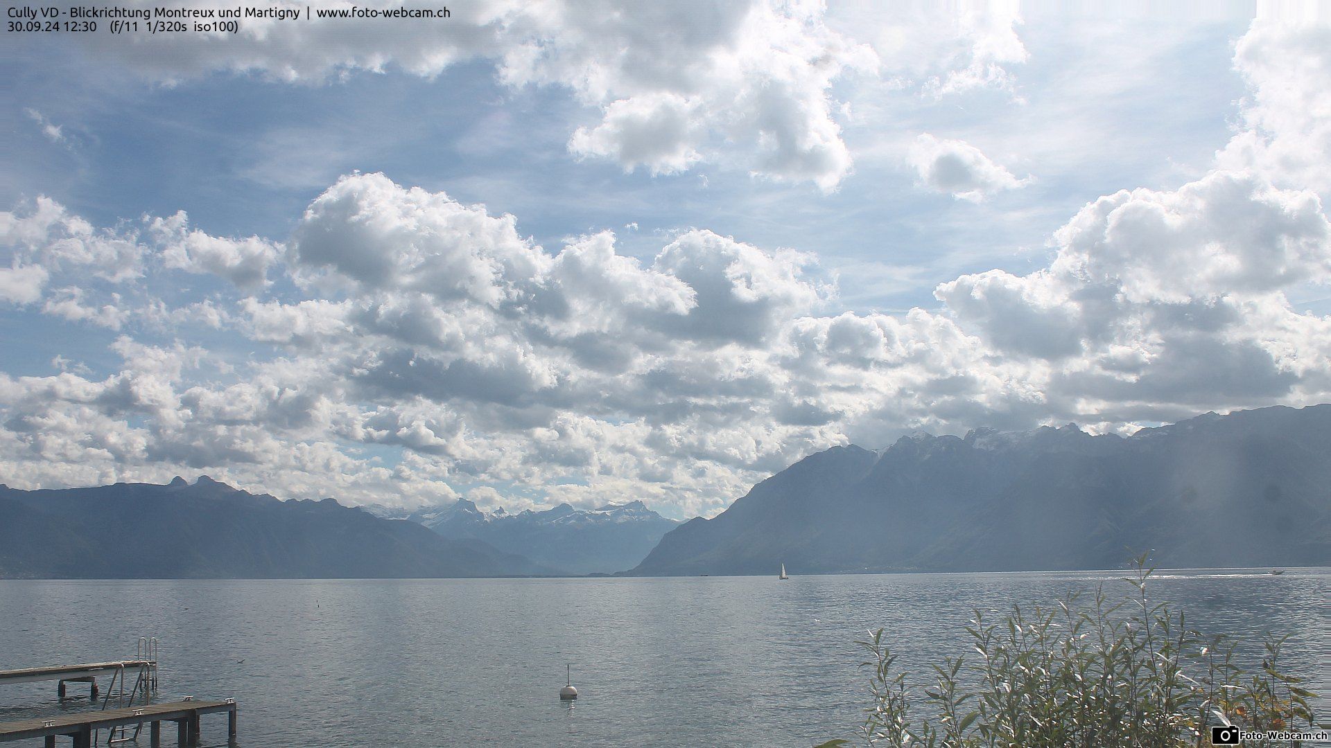 Bourg-en-Lavaux: Cully Genève - Blick richtung Montreux und Martiny