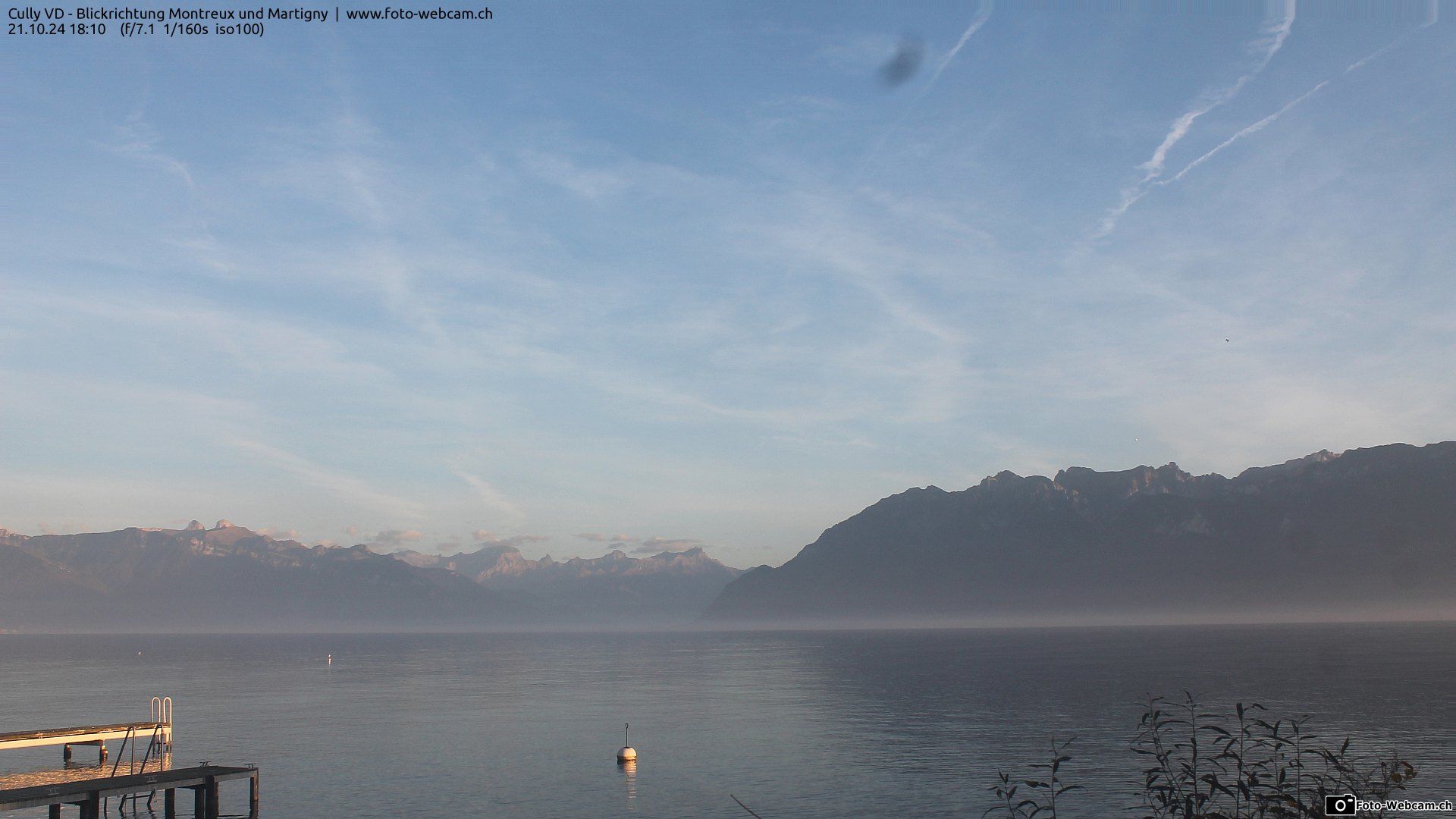 Bourg-en-Lavaux: Cully Genève - Blick richtung Montreux und Martiny