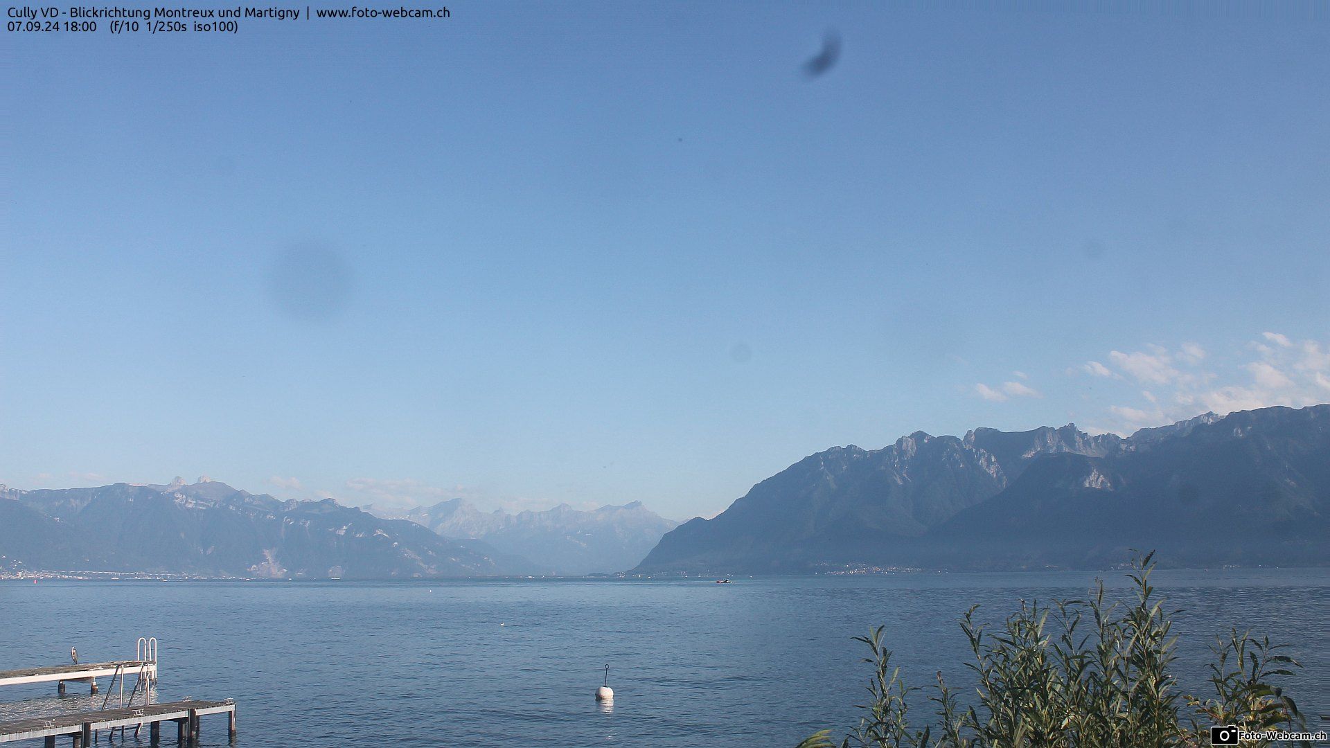 Bourg-en-Lavaux: Cully Genève - Blick richtung Montreux und Martiny