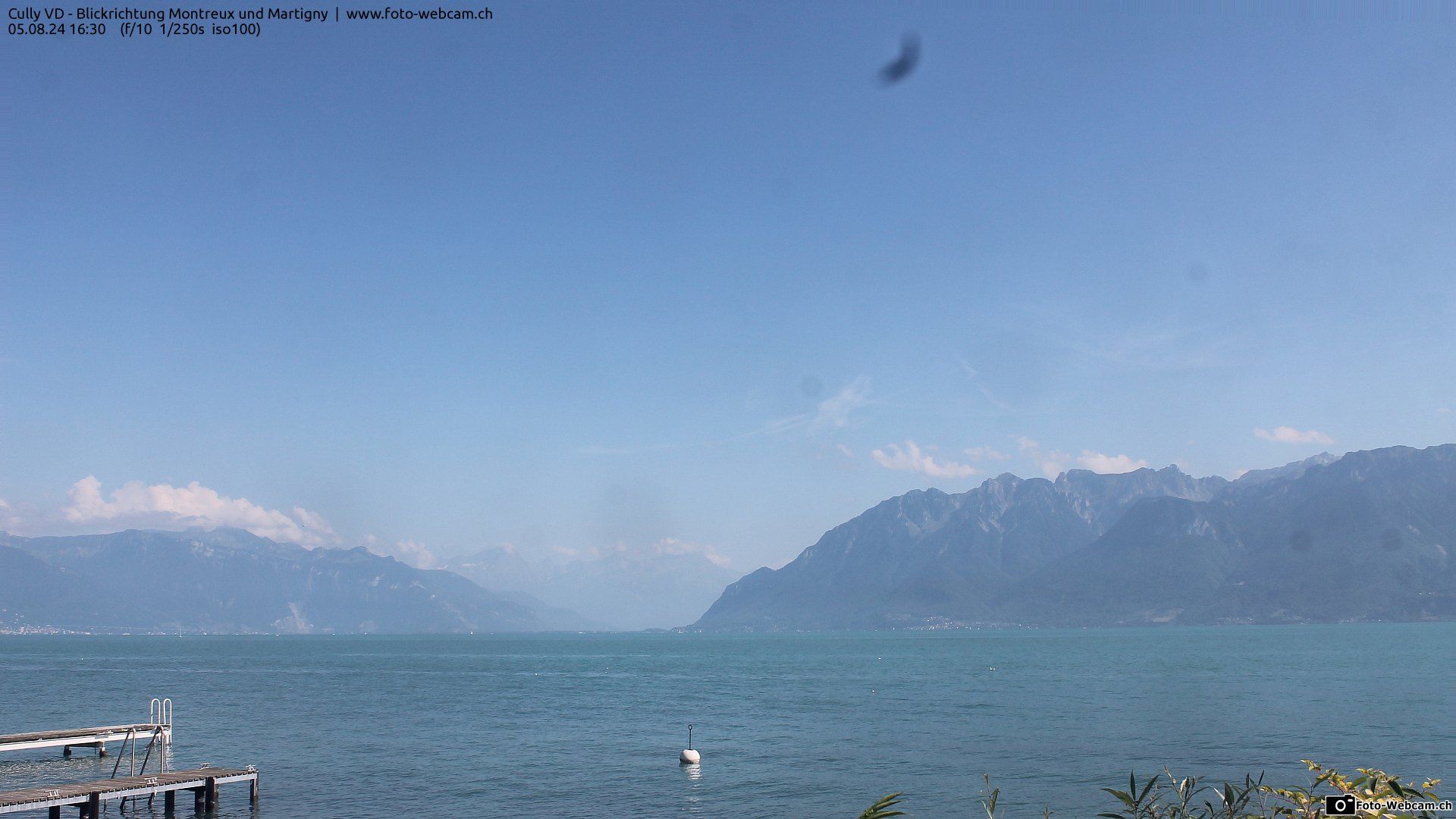 Bourg-en-Lavaux: Cully Genève - Blick richtung Montreux und Martiny