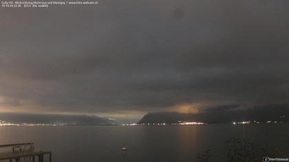 Bourg-en-Lavaux: Cully Genève - Blick richtung Montreux und Martiny