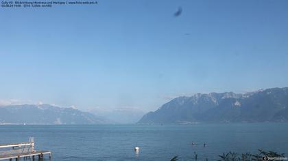 Bourg-en-Lavaux: Cully Genève - Blick richtung Montreux und Martiny