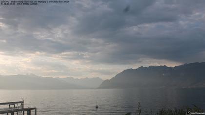 Bourg-en-Lavaux: Cully Genève - Blick richtung Montreux und Martiny