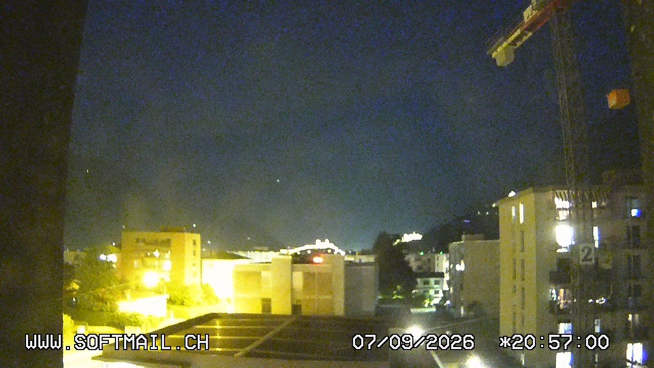 Bellinzona › Norden: Tessin, Schweiz: Giubiasco Richtung 3 Castelli di