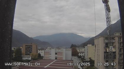 Bellinzona: Tessin, Schweiz: Giubiasco Richtung 3 Castelli di