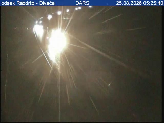 Traffic Cam Razdrto: A1/E61/E70, Ljubljana - Koper - Divača-portal