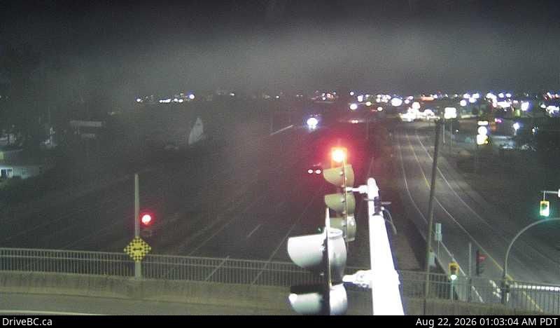 Traffic Cam Chilliwack › East: Hwy 1 at Evans Road overpass near - looking east
