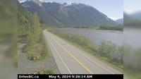 Port Edward > East: Hwy 16, next to the Skeena River, about 70 KM east of Prince Rupert, looking east - Current