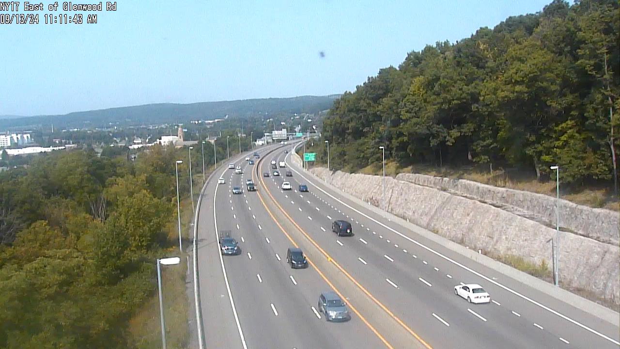 Traffic Cam Johnson City › East: NY 17 East of Greenwood Road