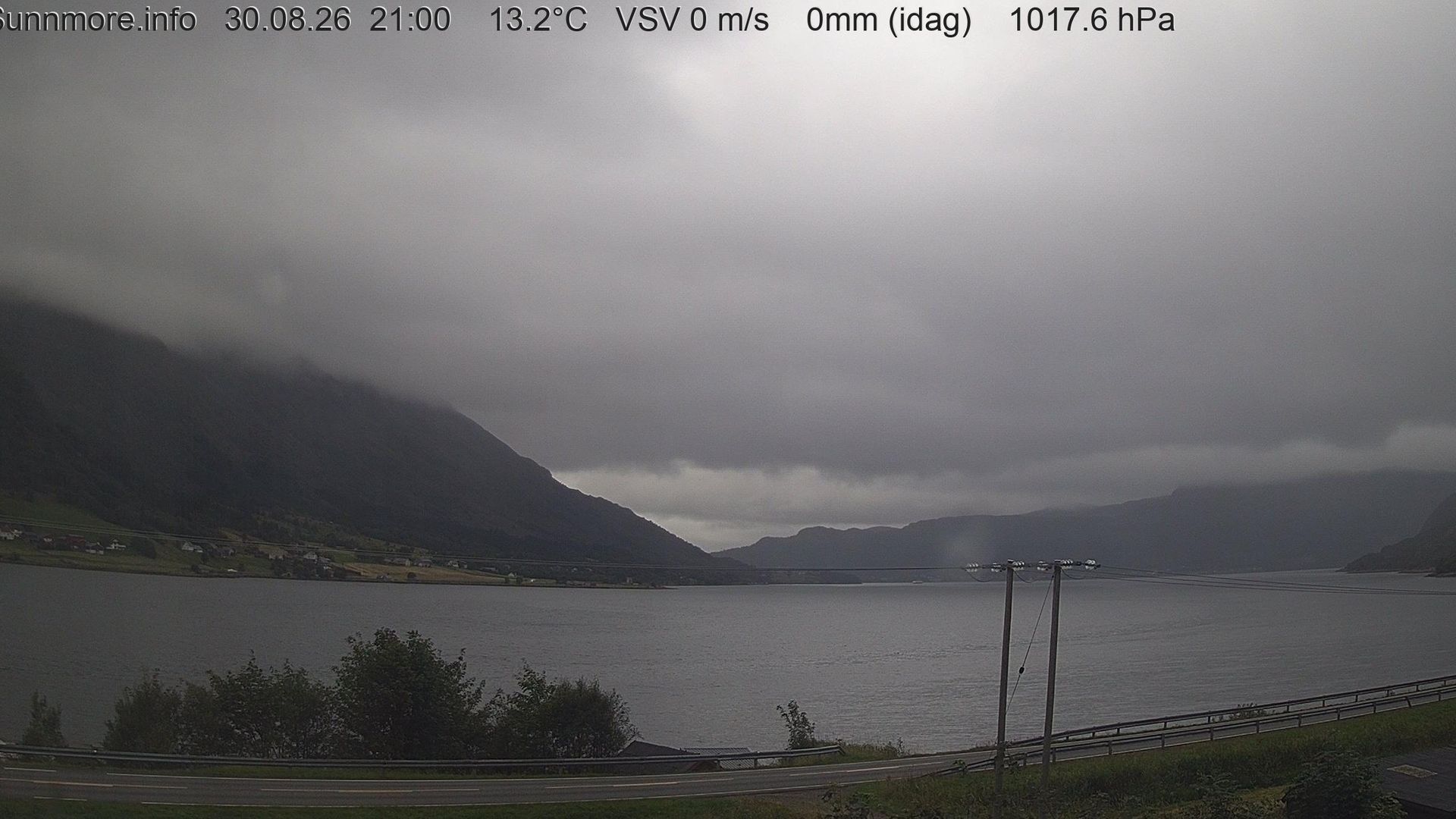 Traffic Cam Storeide › North-West: Syvdsfjorden