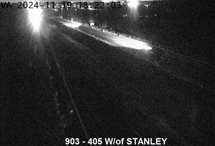 Traffic Cam Niagara Falls: Highway 405 east of St Paul Avenue