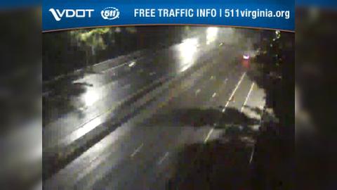 Traffic Cam Buckroe Beach: I-664 - MM 1 - NB - IL BEFORE SPLIT TO I-64 IL