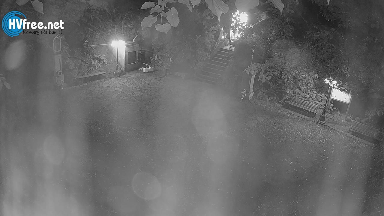 Traffic Cam Zasova › South-East: pramen Stračka