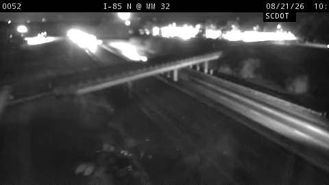 Traffic Cam White Plains: I-85 S @ MM 32 (Hwy)