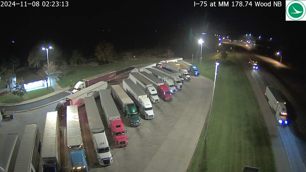 Traffic Cam Portage: I-75 NB Wood county rest area