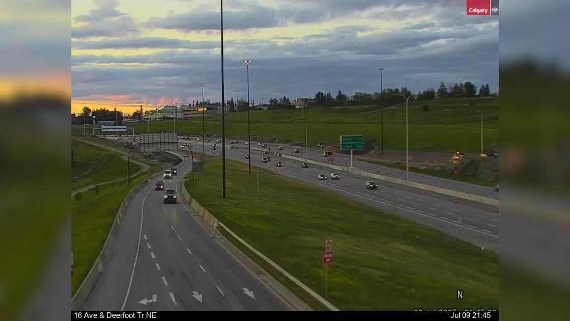 Traffic Cam Vista Heights: 16 Avenue - Deerfoot Trail NE