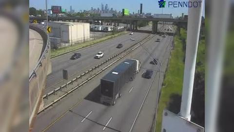 Traffic Cam South Philadelphia: I-95 @ MM 18.2 (WALT WHITMAN BRIDGE)