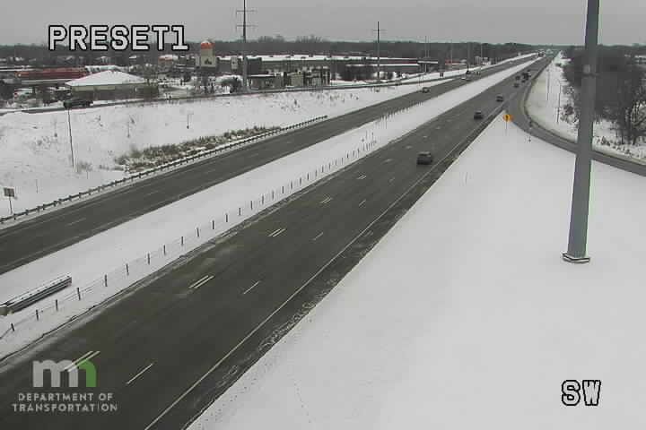 Traffic Cam Blaine: I-35W: I-35W SB @ Lexington Ave