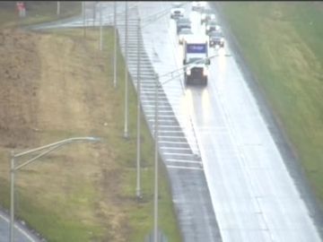 Traffic Cam New Britain › South: RT 9 South s/o Exit