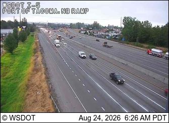 Traffic Cam Edgewood: I-5 at MP 136.6: Port of Tacoma Rd