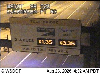 Traffic Cam Clyde Hill: SR 520 at MP 4.1: Evergreen Pt Rd