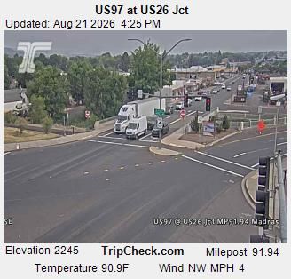 Traffic Cam Metolius: US 97 at US 26 Jct