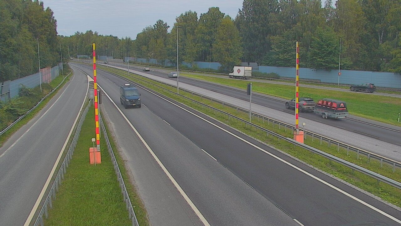 Traffic Cam Hameenlinna: Tie - Puomi Pohjoine
