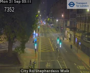 Traffic Cam City of London: City Rd/Shepherdess Walk