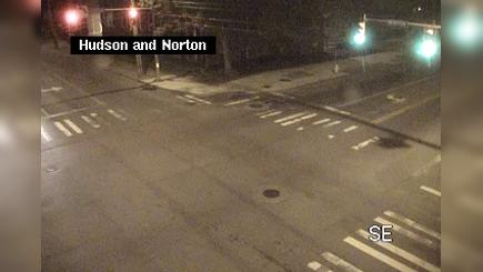 Traffic Cam Rochester: Hudson Ave at Norton St