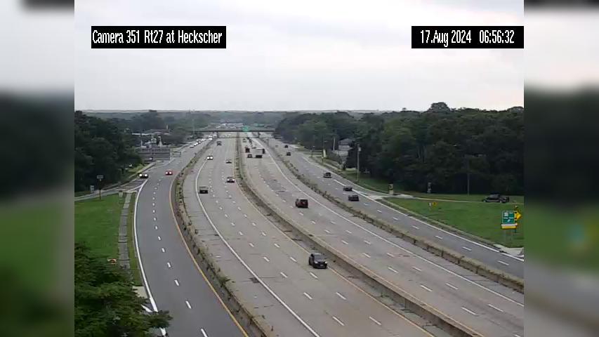 Traffic Cam North Great River › West: Rt27 at Heckscher Pkwy