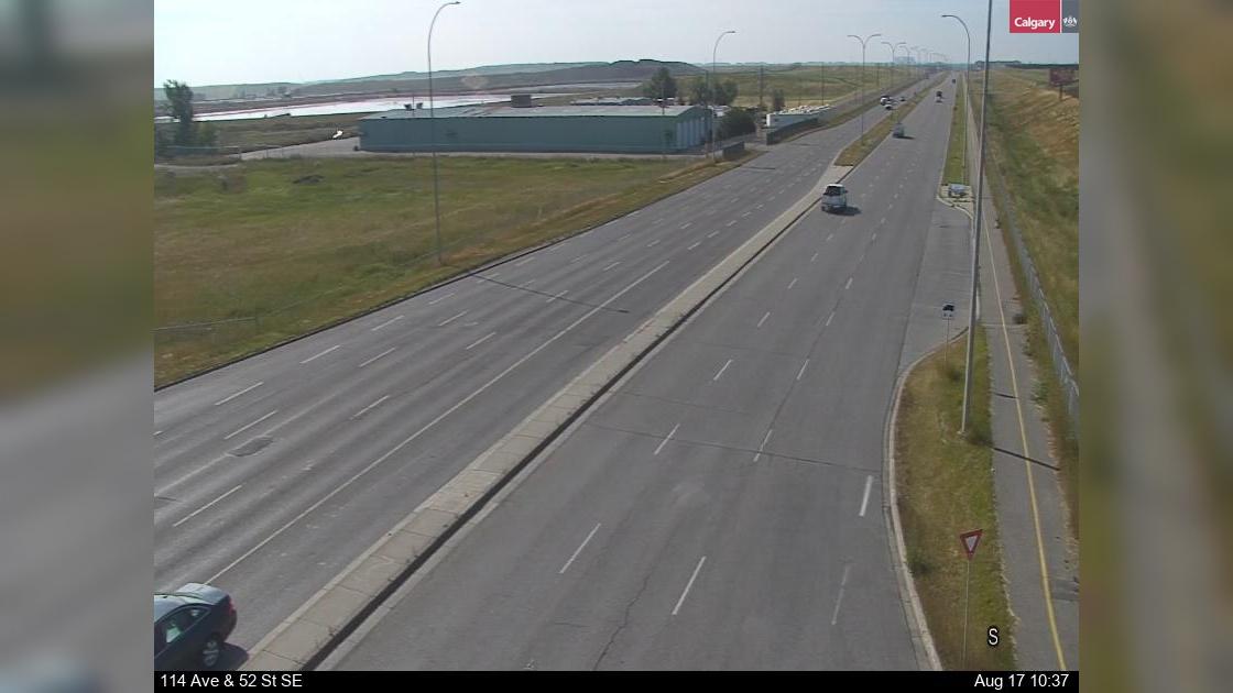 Traffic Cam East Shepard Industrial: 114 Avenue - 52 Street SE