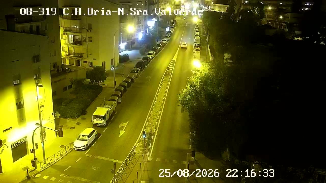 Traffic Cam Valverde: HERRERA ORIA - N. SRA