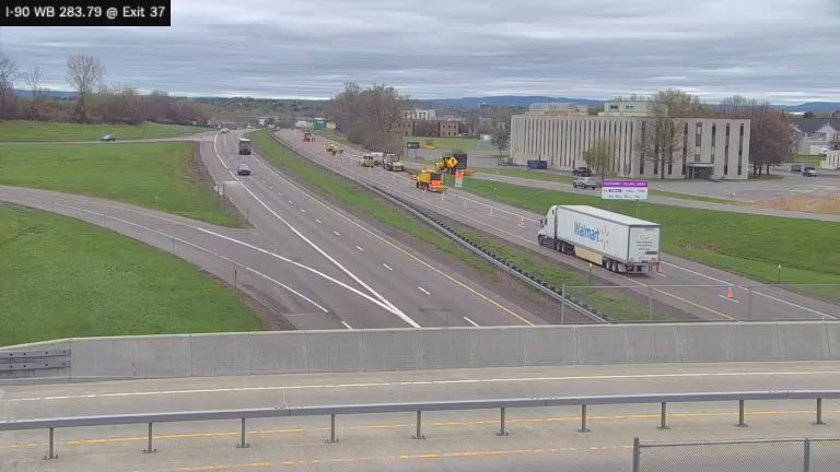 Traffic Cam The Meadows › West: I-90 at Interchange