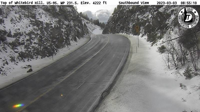 Traffic Cam White Bird › South: US 95: Whitebird Hill: South