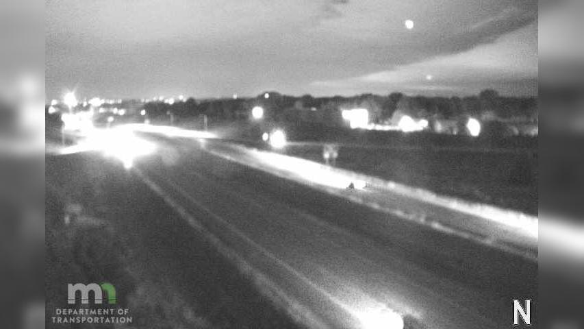 Traffic Cam Eagan: MN 77: T.H.77 SB @ Diffley Rd