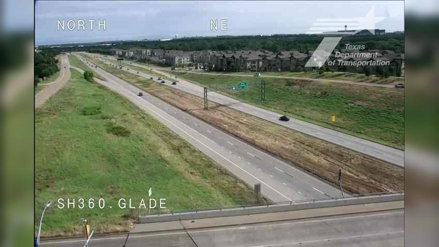 Traffic Cam Euless › North: SH 360 @ Glade