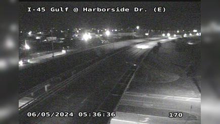 Traffic Cam Galveston › South: I-45 Gulf @ Harborside Dr (E)