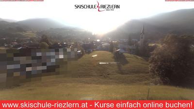 Gemeinde Mittelberg: Kleinwalsertal Skischule Riezlern